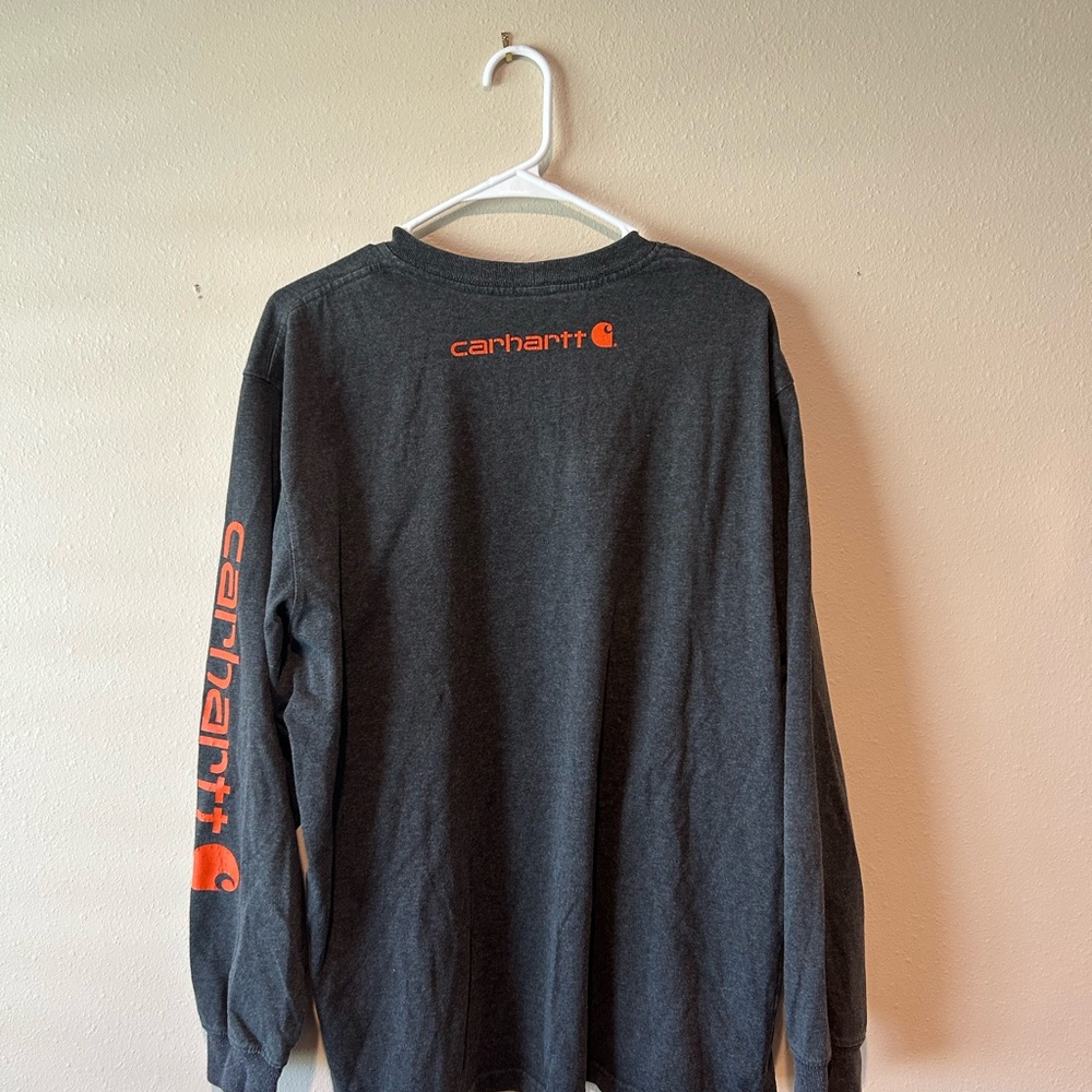 Large Carhart longsleeve